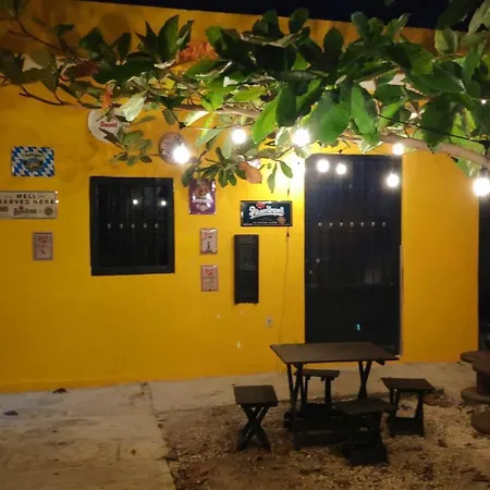 Habitacion Roja / Casa Del Cafe Campeche Exterior photo